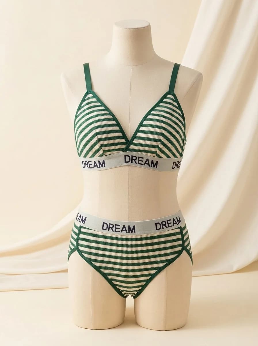 French Style Triangle Push-Up Bra Set in Green