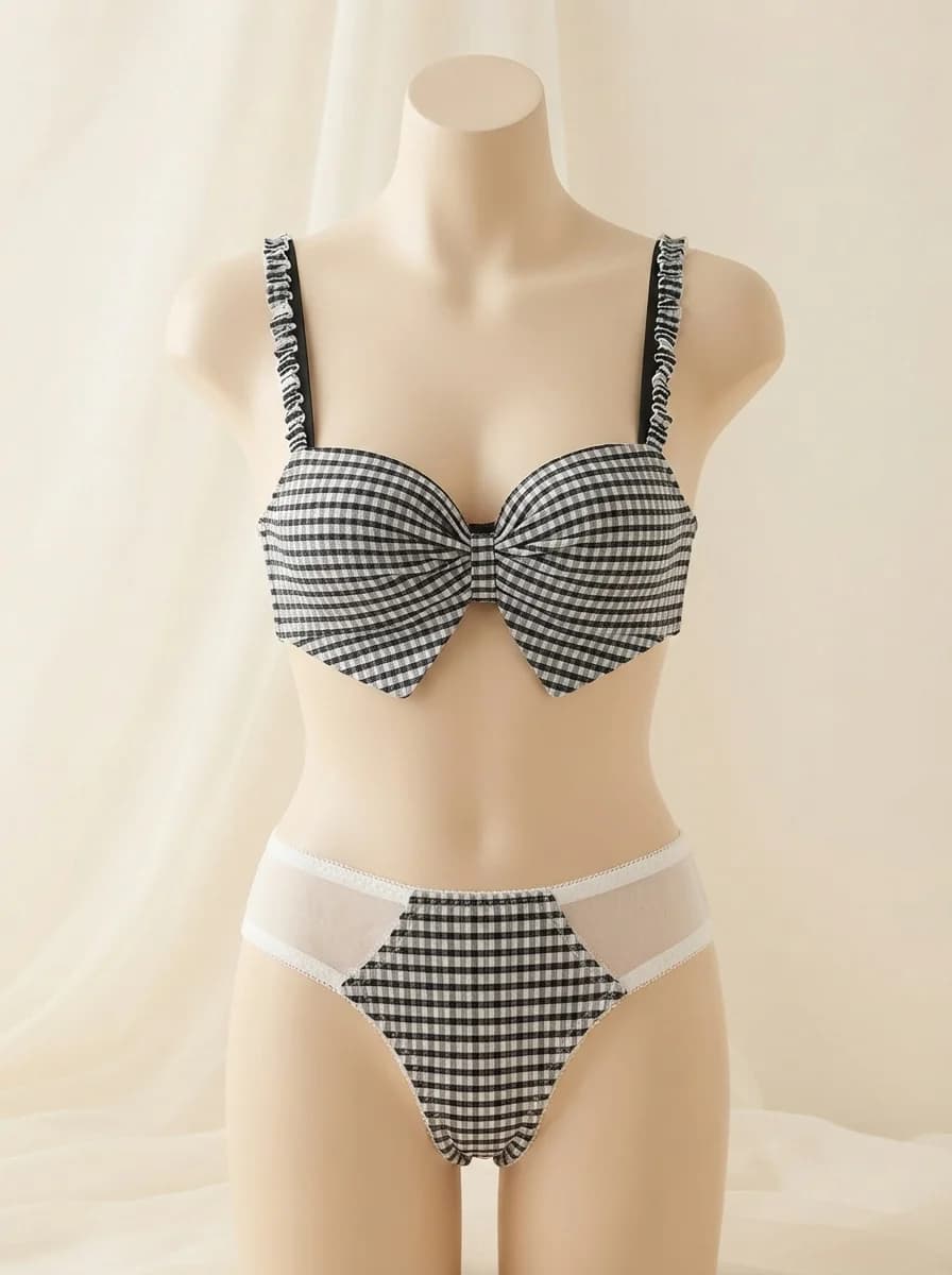 Lattice Bow Wire-Free Half Cup Bra Set in Black