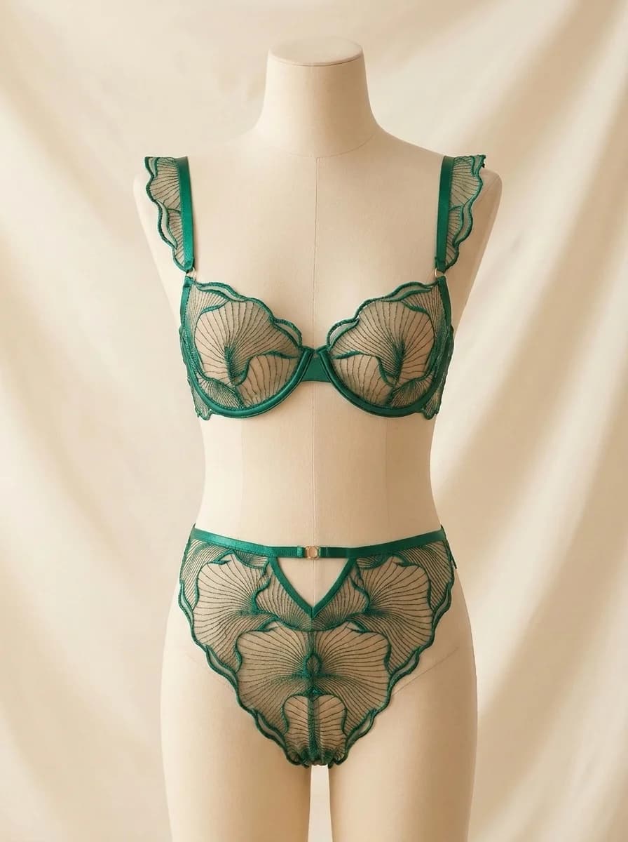 Soft Mesh Floral Lace Non-Padded Wired Bra Set in Green