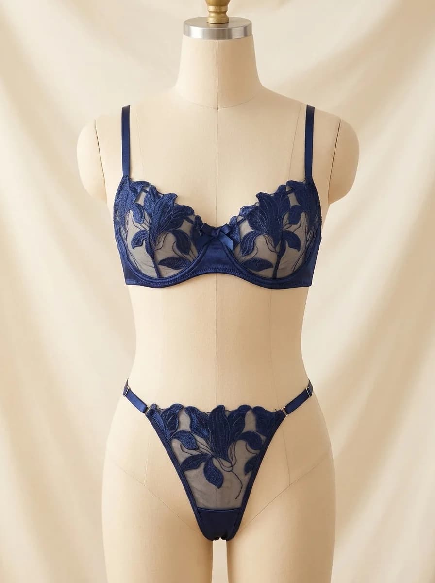 Two-Piece Embroidered Underwire Bra and Panty Set in Blue