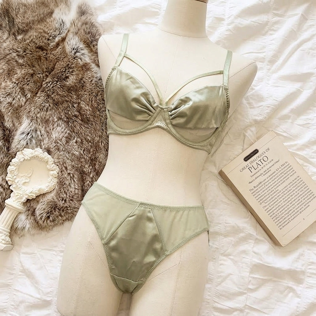 French Silk-Touch Hollow-Detail Push-Up Set