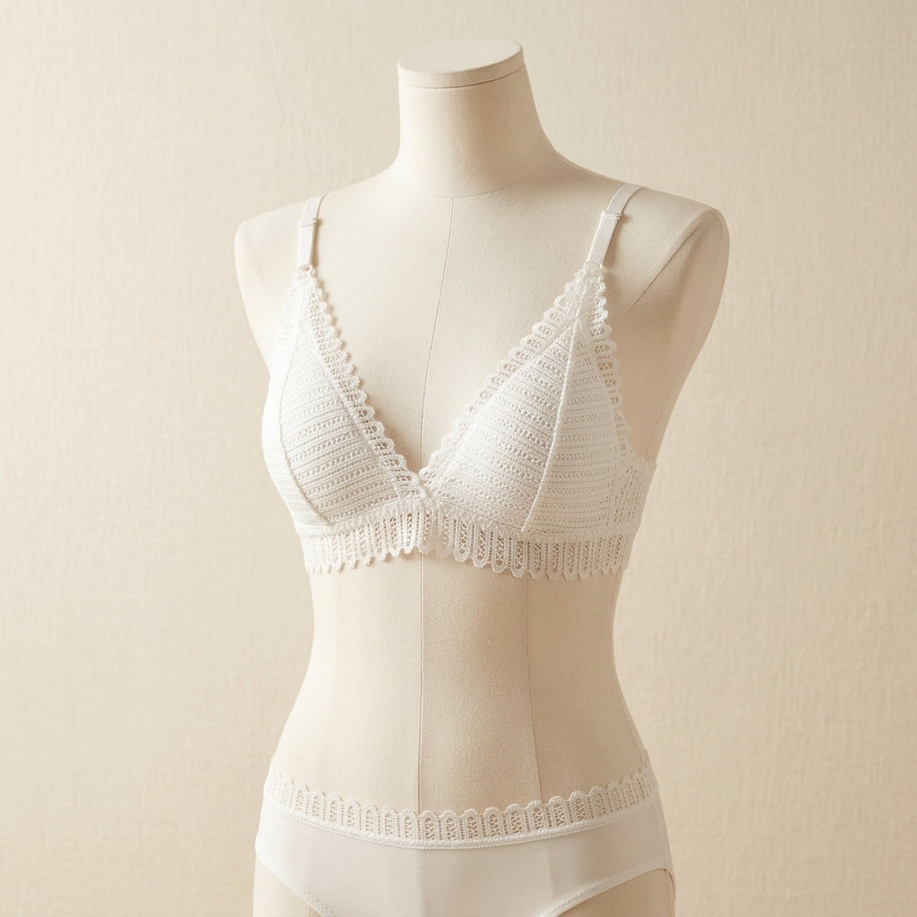 Elegant Front-Closure French Lace Triangle Bra Set