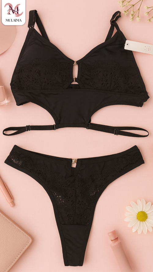 Black Rose – Timeless Elegance Lingerie Set
