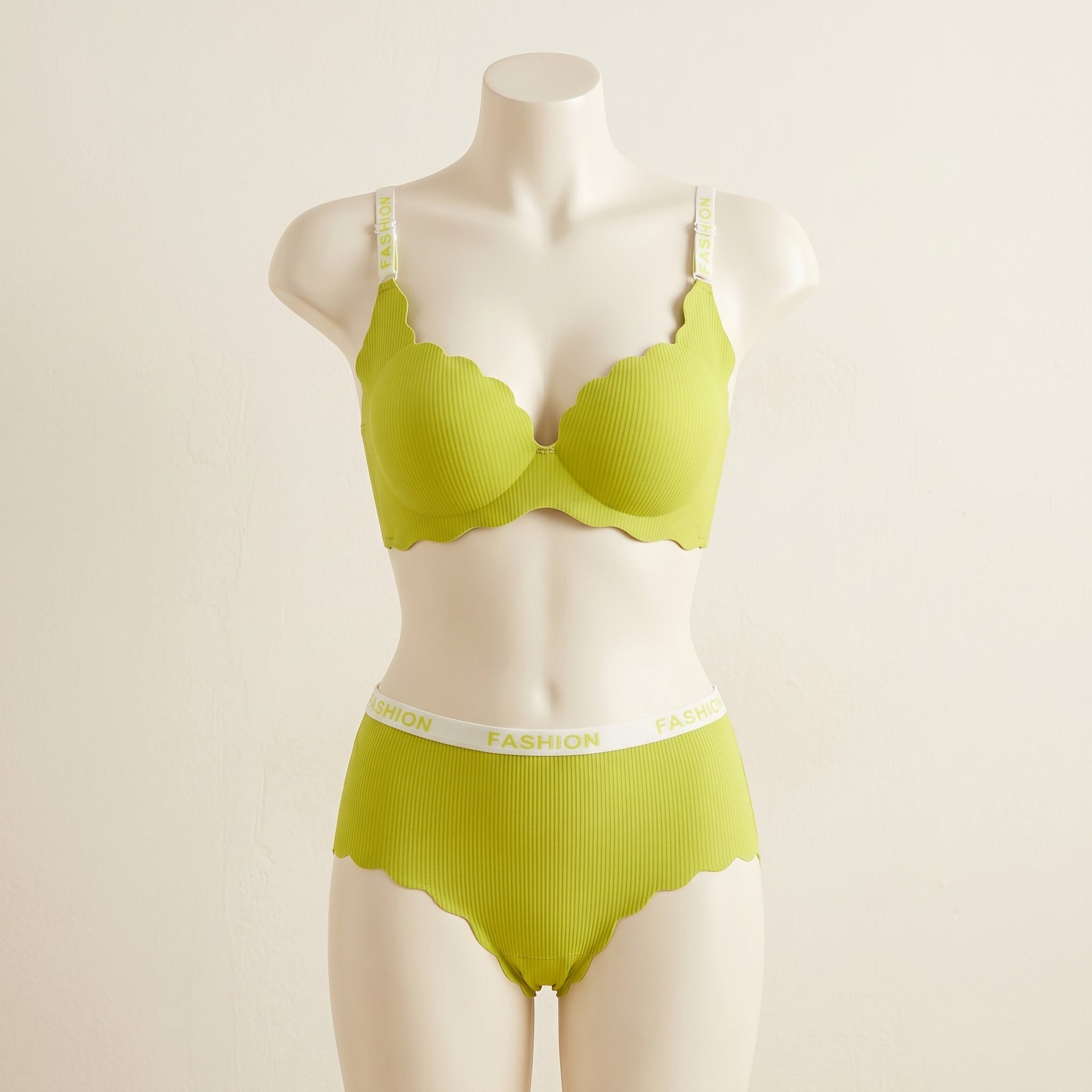 Bliss Lightweight Push-Up & Panty Ensemble