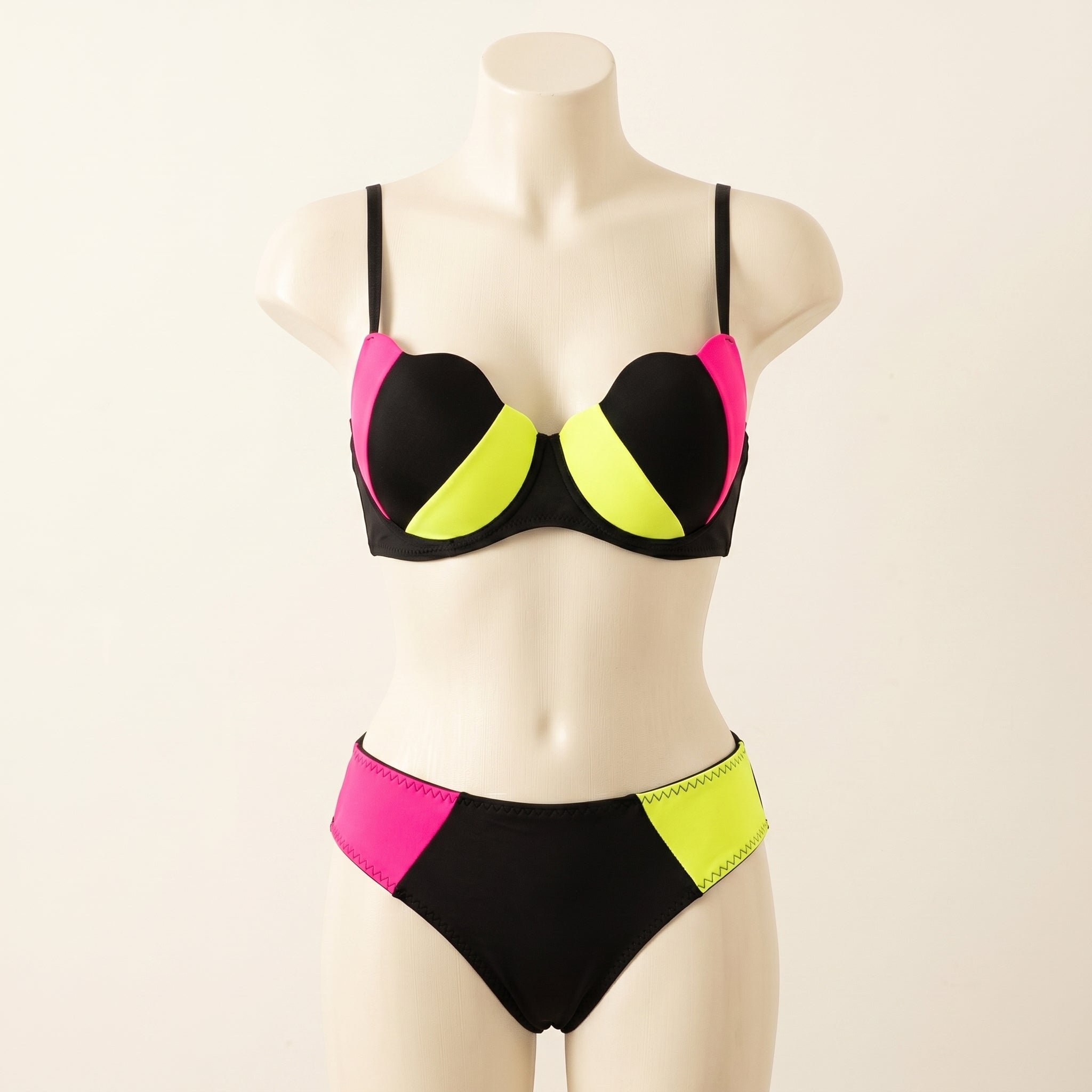 Signature Duo-Tone Sporty Push-Up Set