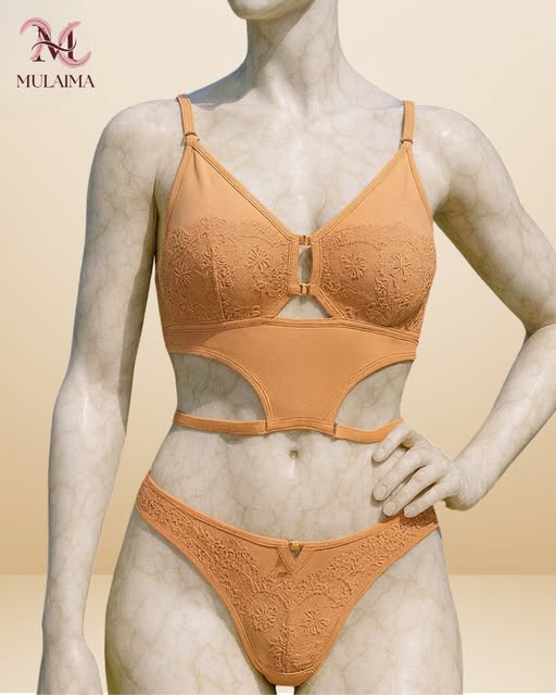 Apricot lace bra set with cut-out body