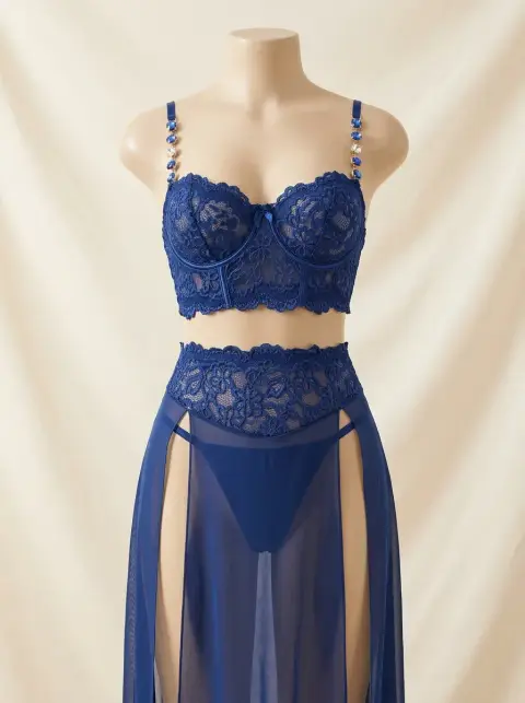Net 3 Piece Set with Metal Strap Detail
